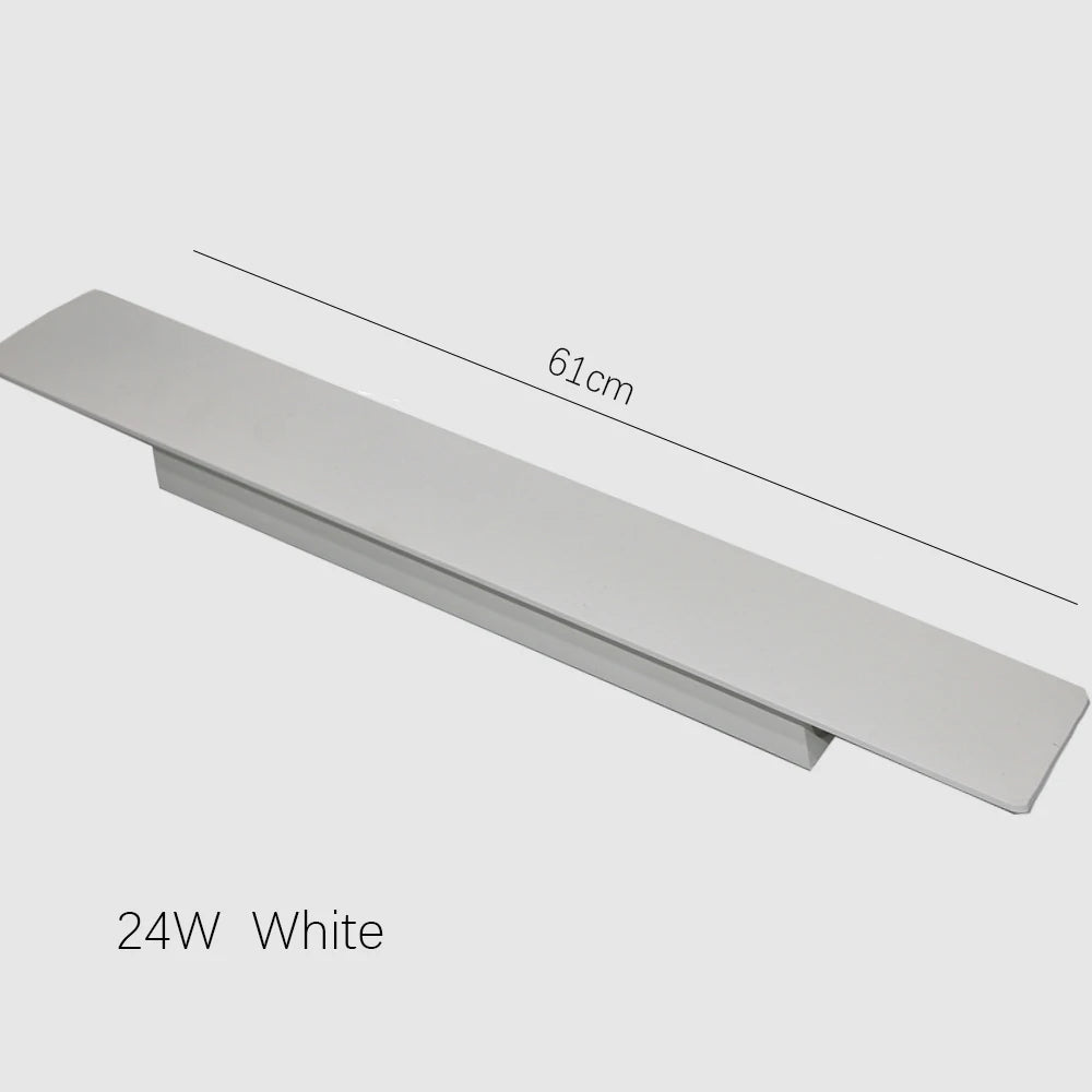 Lumitierra Vela — Linear LED Wall Sconce