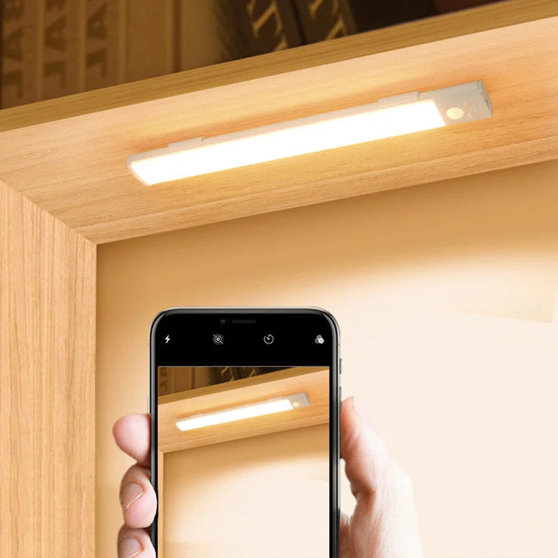Lumitierra Ivy — Rechargeable LED Light with Motion Sensor
