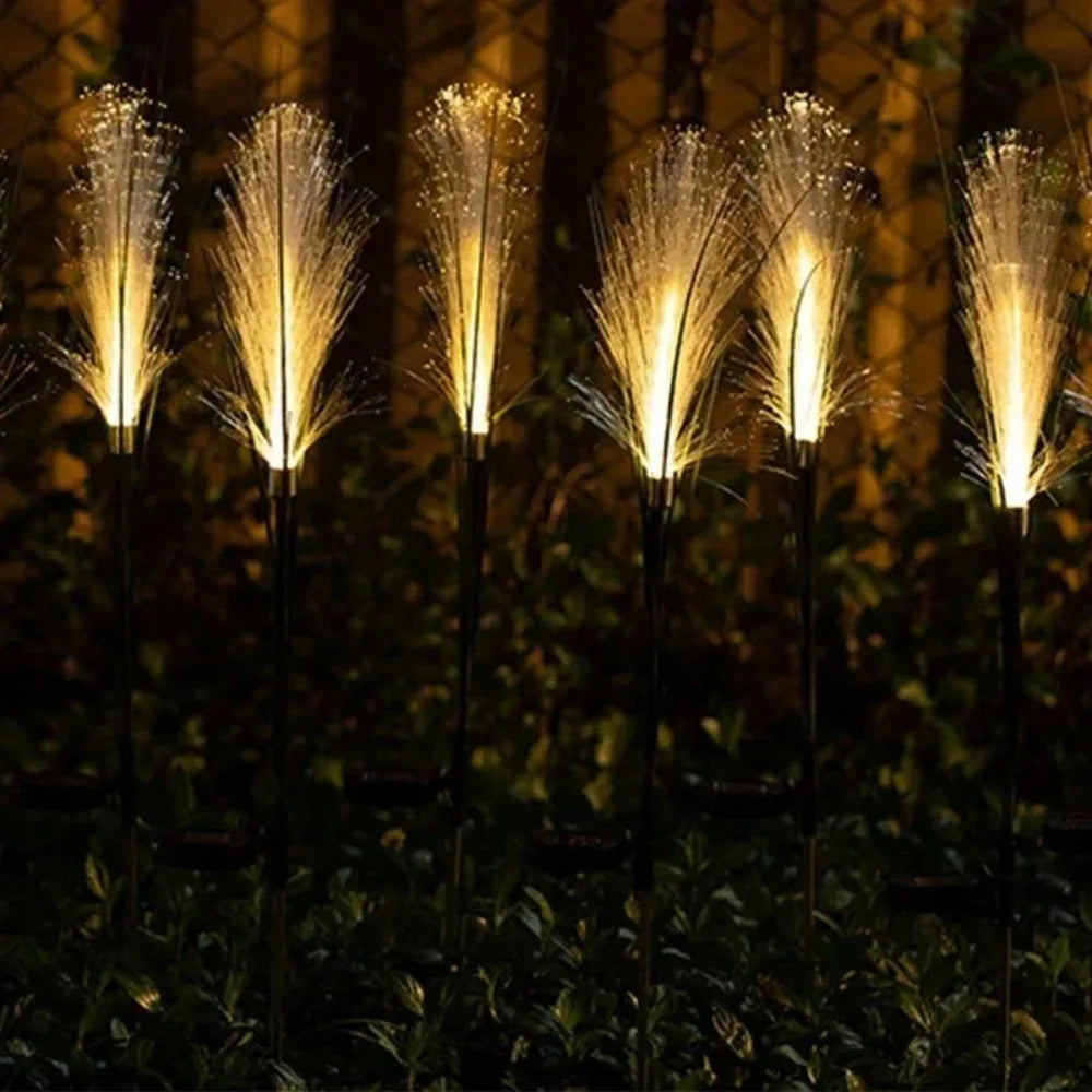 Lumitierra Junco — Reed-Shaped Solar Garden Light